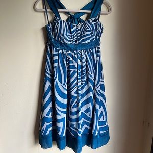 Max & Cleo Blue & White Chiffon Beaded Halter Dress Tie-Neck Size 6